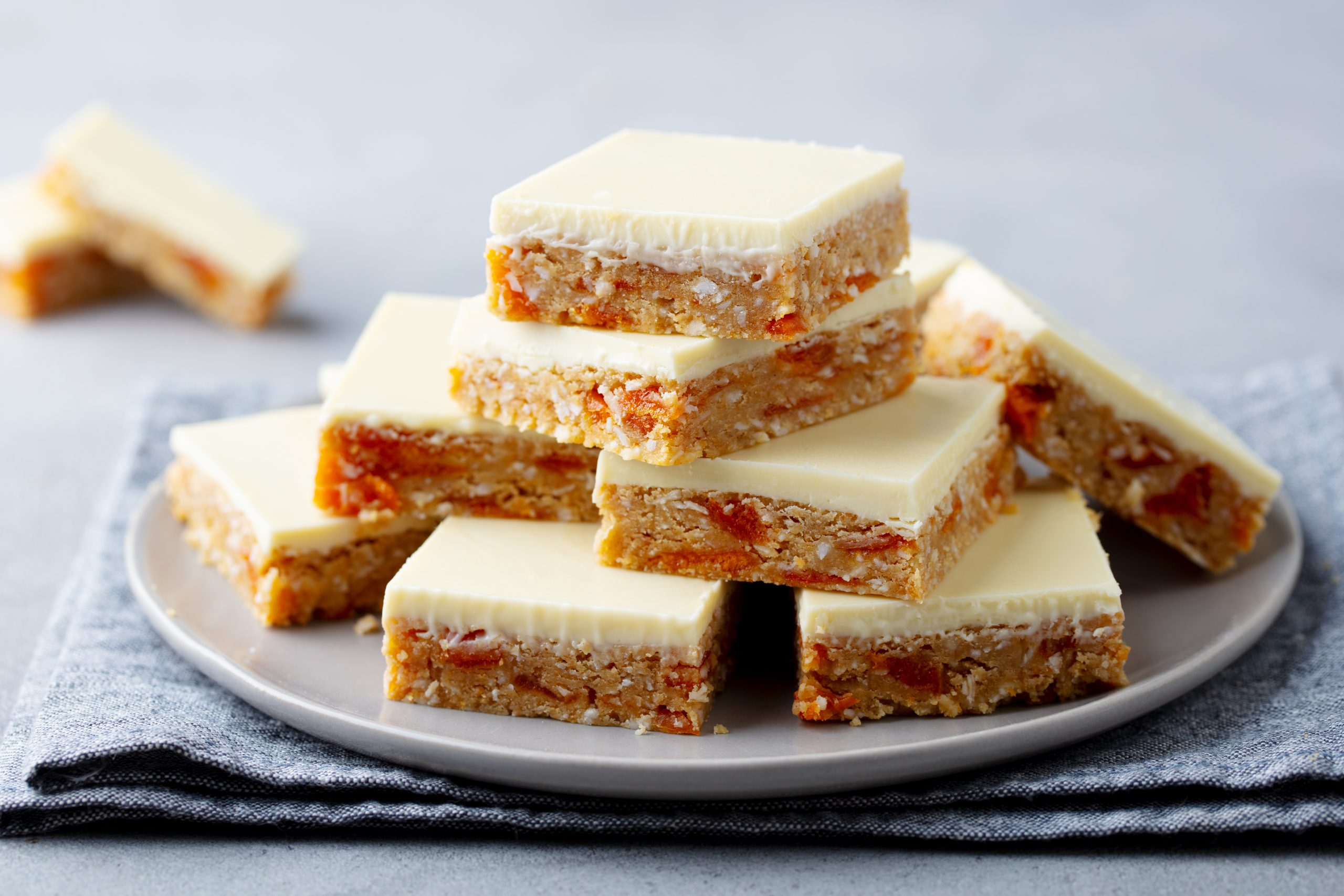 Apricot & Cashew Energy Bars